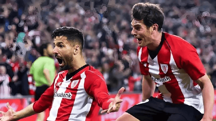 od体育网站-卡利亚里拉齐奥较量，争夺前四席位