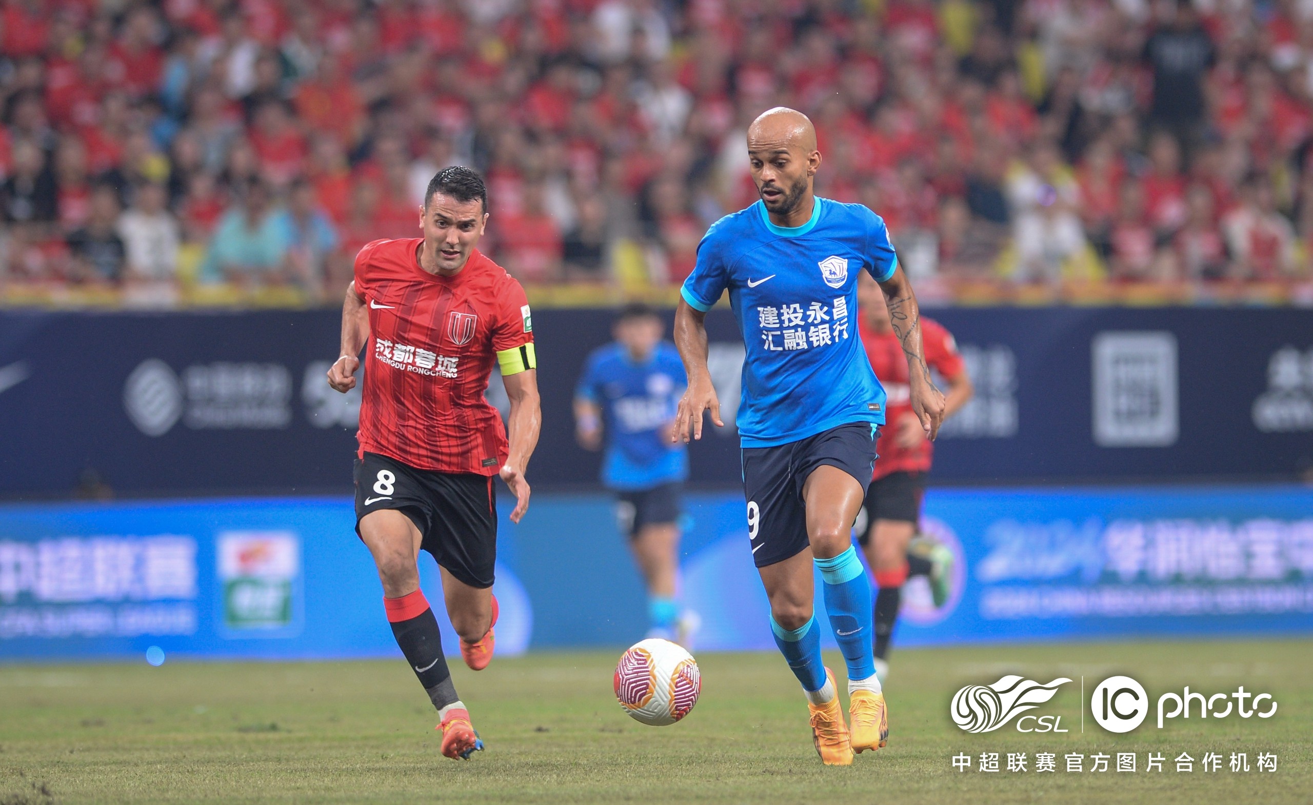 od体育官网入口-角逐中路:建业客战鲁能,争分夺位的简单介绍